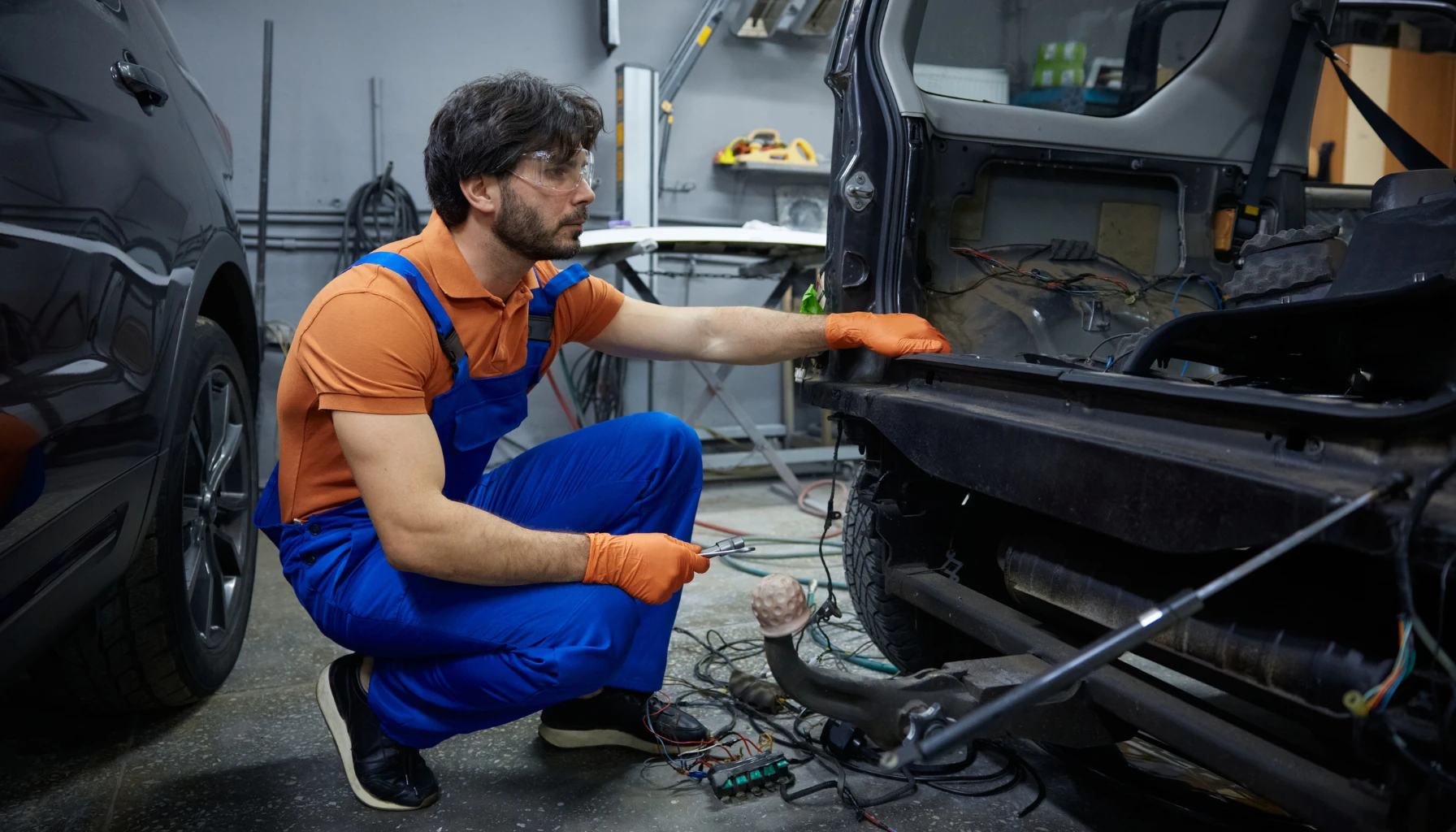 Auto Dismantlers